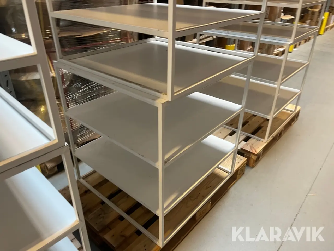 Billede 10 - Display/Reoler 6 styk
