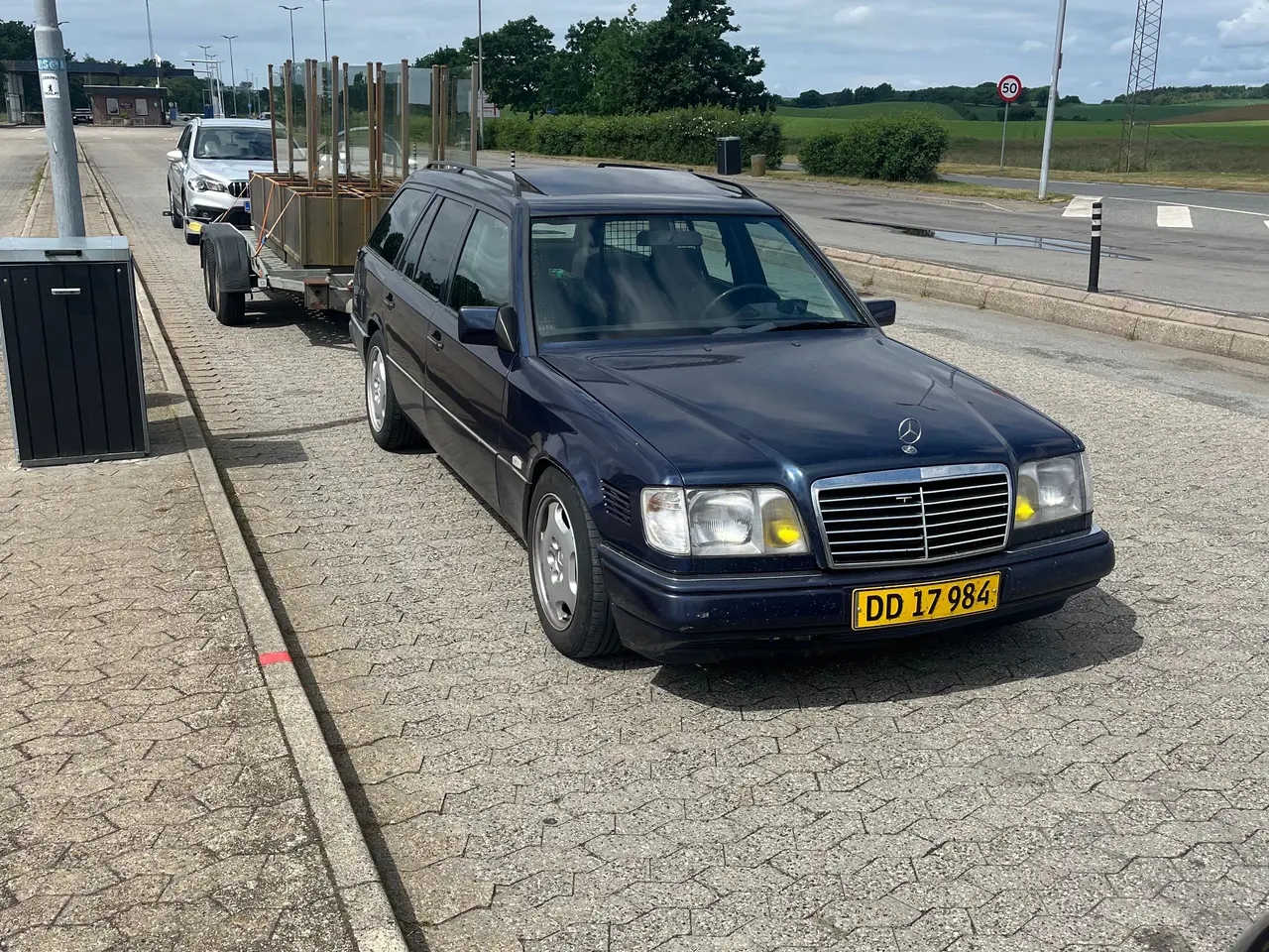 Billede 2 - Mercedes S124 250TD PUMPET!