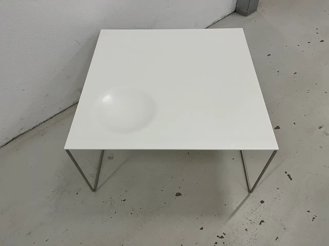 Billede 5 - Minimalistisk sofabord i moderne skandinavisk stil