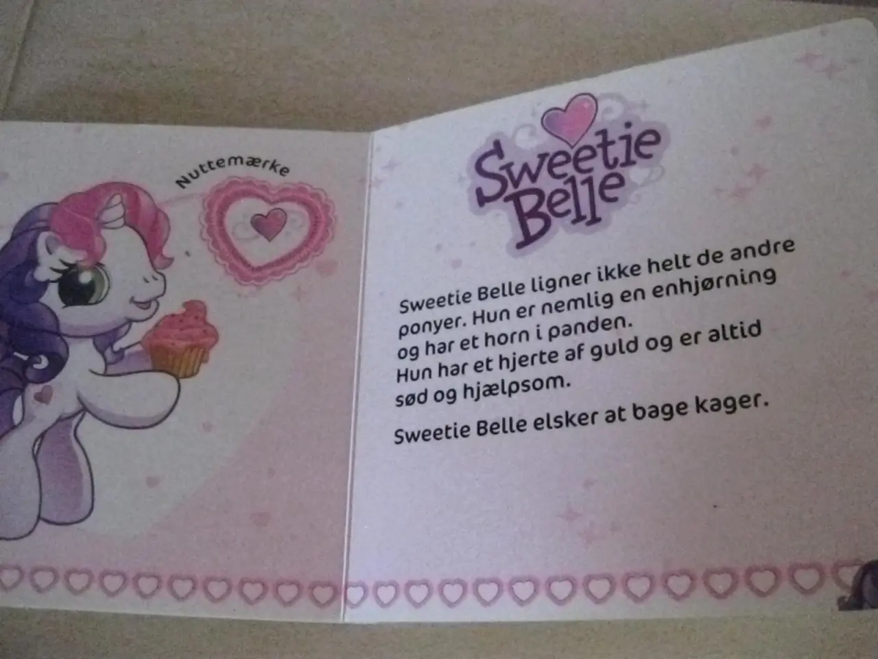 Billede 8 - My Little Pony bog - tykke sider ;-)