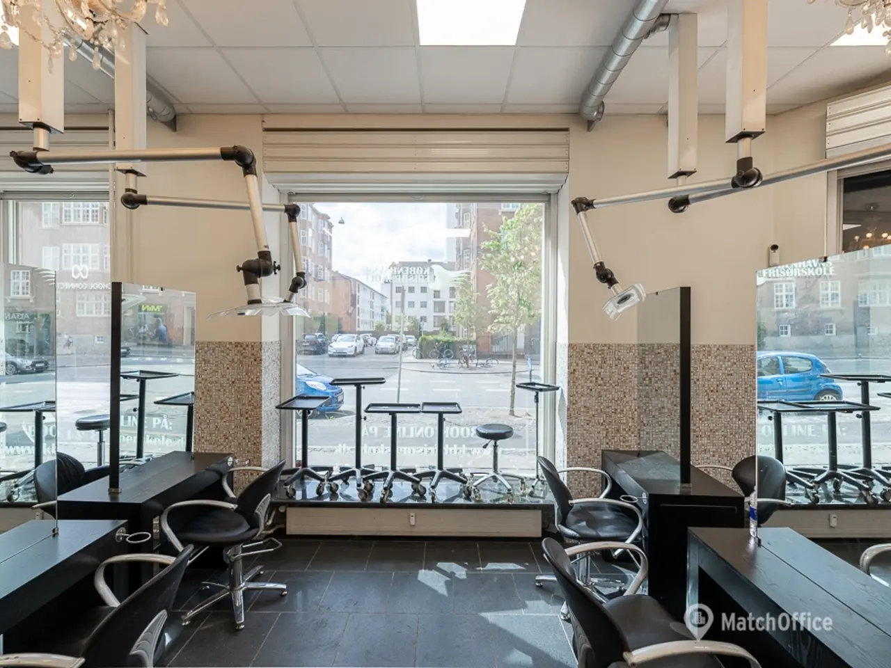 Billede 6 - SÆLGES: Erhvervsandel på 105 m² med hjørneplacering og kælder på Frederiksberg