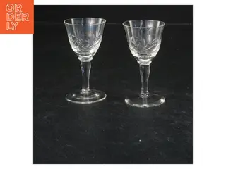 Glas med stilk (str. 9x4,5 cm)