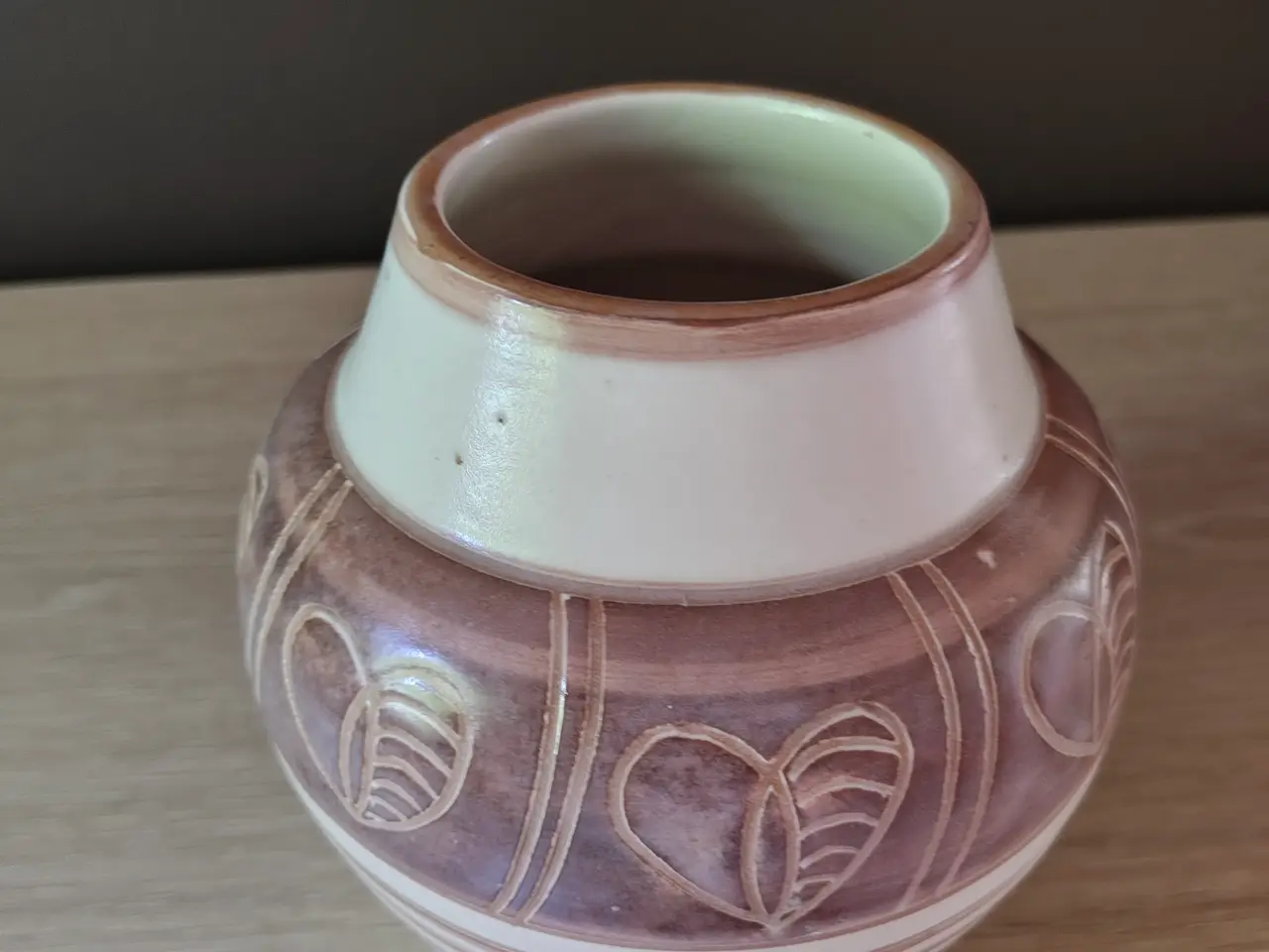 Billede 4 - Flot Haunsø keramik vase