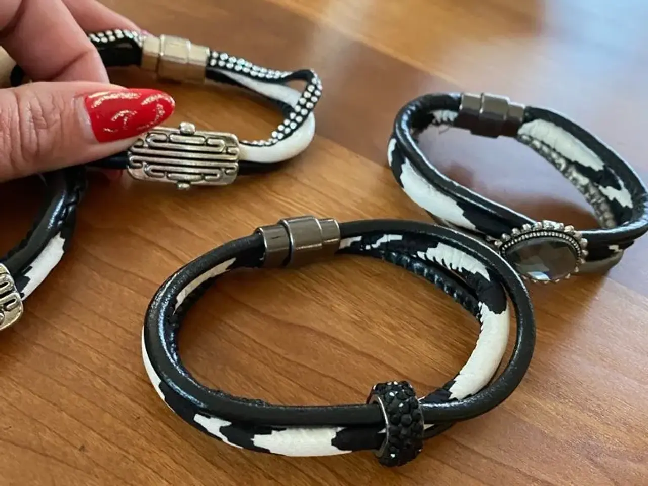 Billede 5 - Flotte armbånd