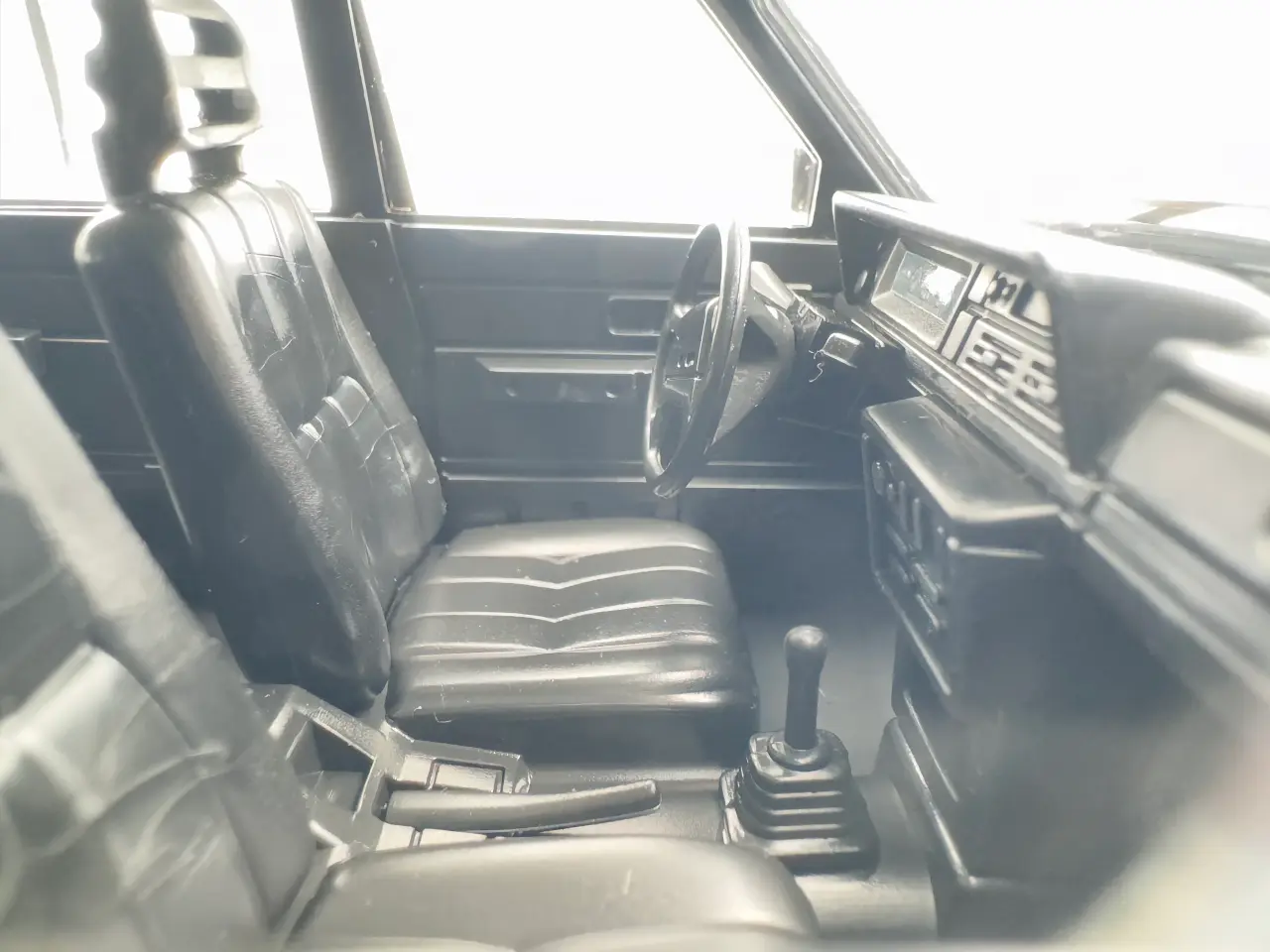 Billede 6 - 1986 Volvo 240 GL Break / Stationcar - 1:18