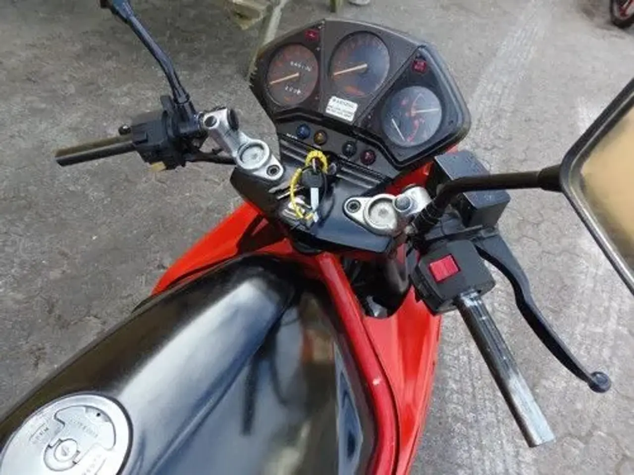 Billede 13 - Suzuki GSX 400 X Impulse - "Gør-det-selv"