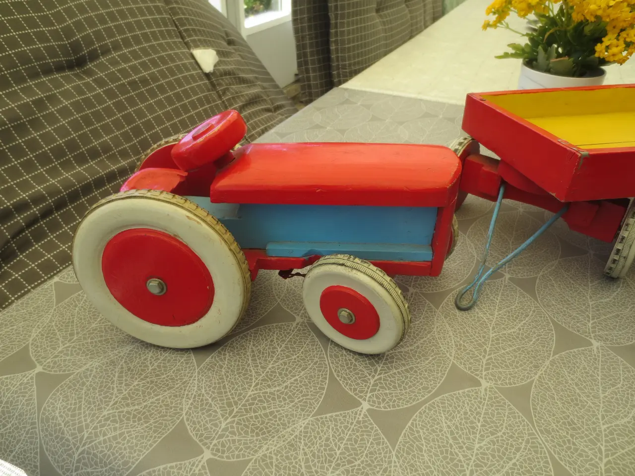 Billede 4 - 1 sæt Retro Model trælegetøj Traktor og vogn