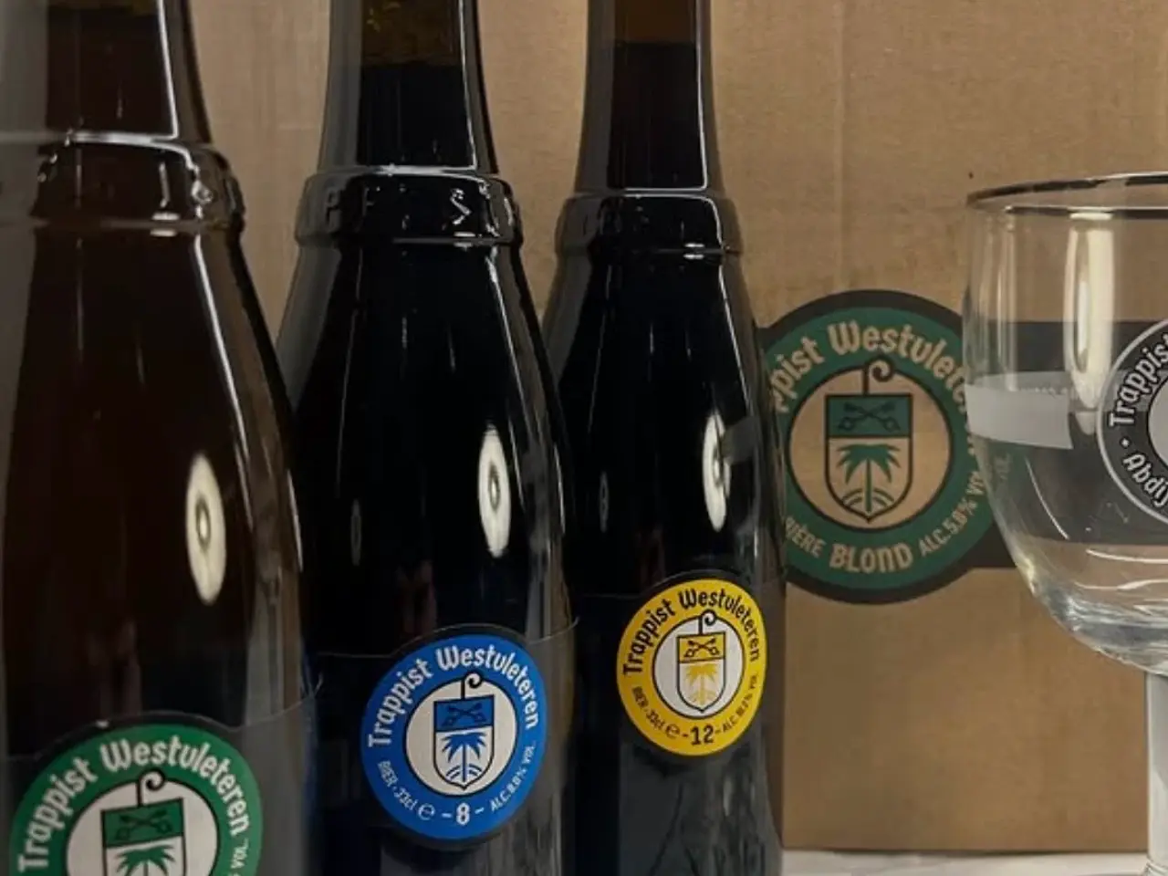 Billede 1 - Specialøl - uåbnet Westvleteren (12,8 og Blonde)
