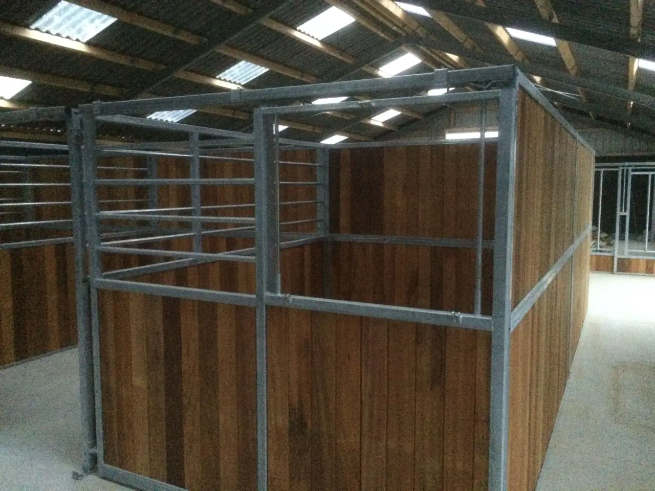 Billede 4 - HESTEBOKSE - TILBUD - 4 m front+ 4 m side