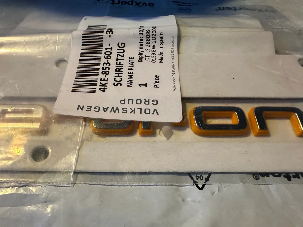 Billede 1 - e-tron emblem gult