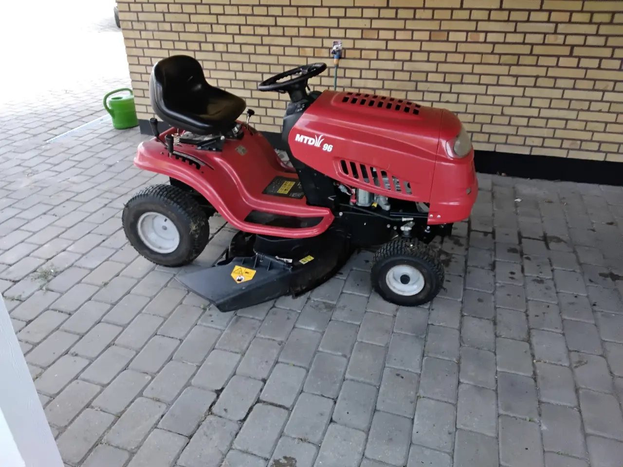 Billede 4 - MTD havetraktor og 4 plæneklippere sælges