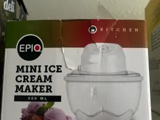 Ice maker