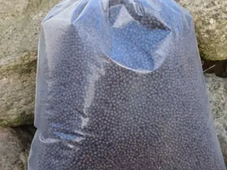 2.5 kg. Flydende koi foder