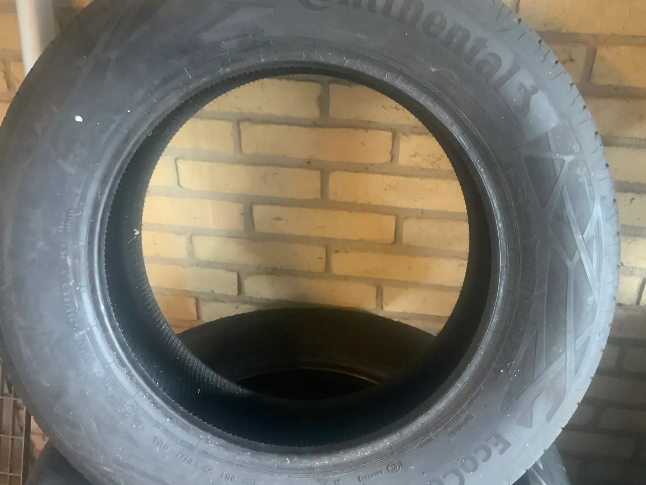 Billede 2 - Nye Continental dæk 215/65/17