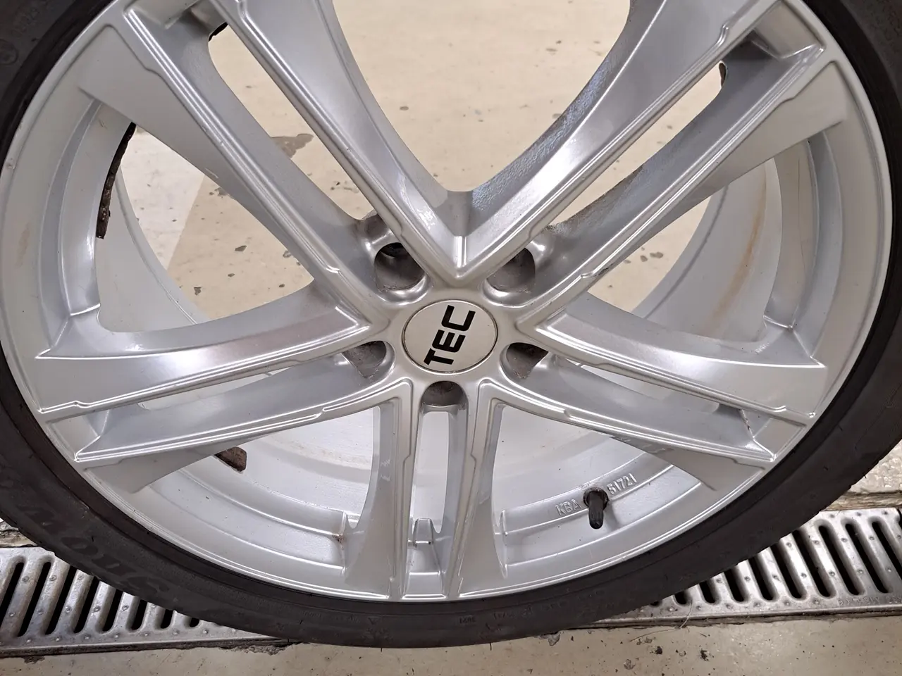 Billede 3 - Vinterhjul hyundai tucson også plugin