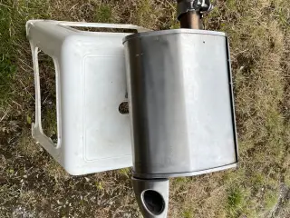 Sælges udstødning  Kawasaki ER6 som ny!