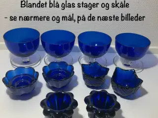 Blandet blåt glas
