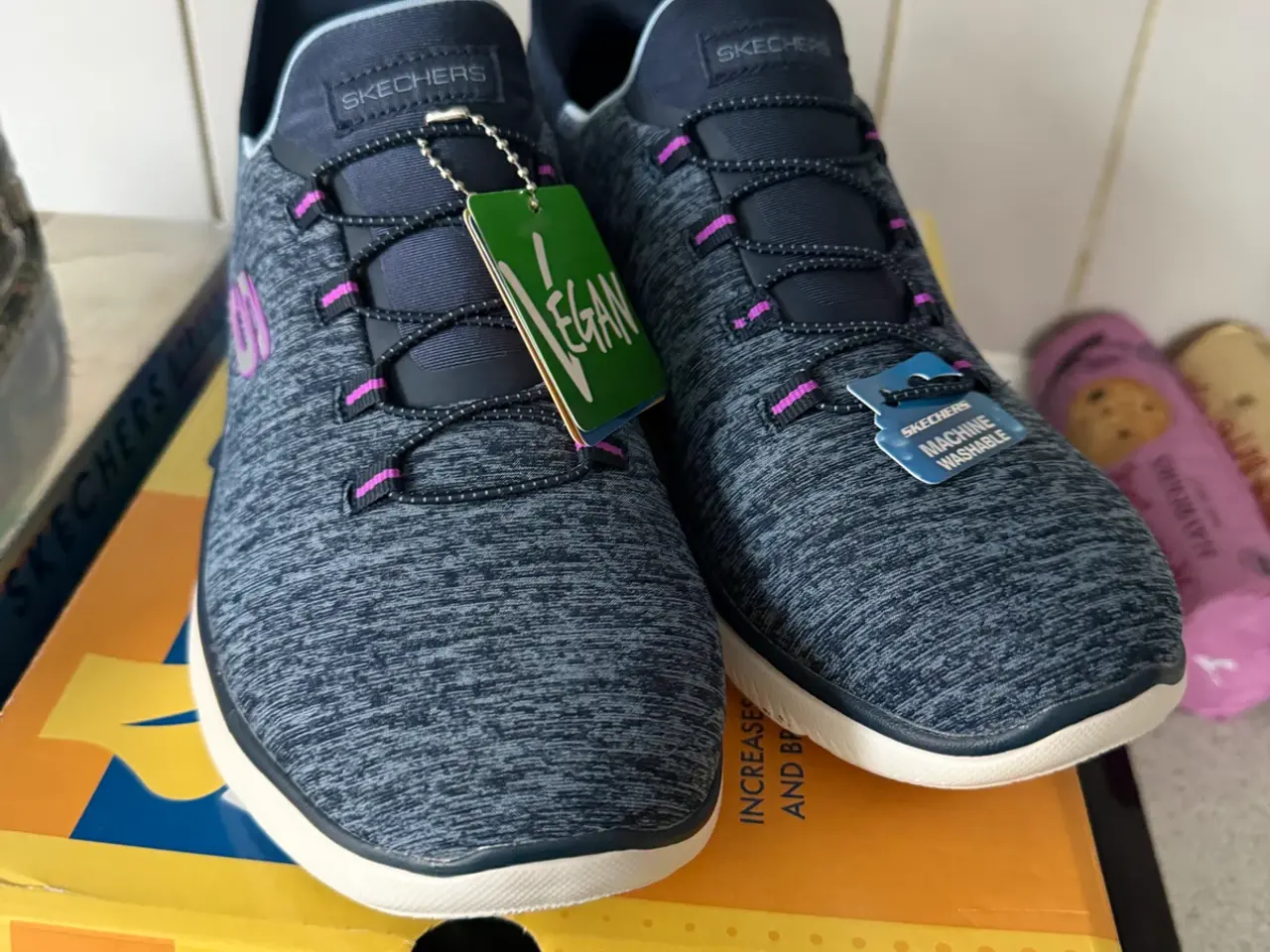Billede 7 - Sketchers 2 par nye str 39