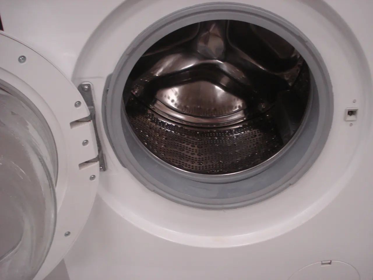 Billede 2 - 8 kg. Bosch vaskemaskine model Serie6