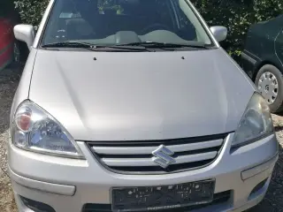 Suzuki Liana