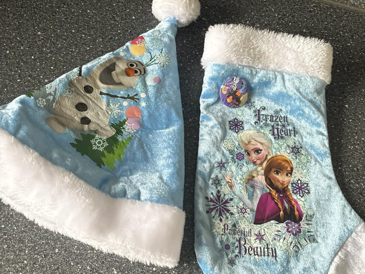 Billede 1 - Disney nissehue julesok