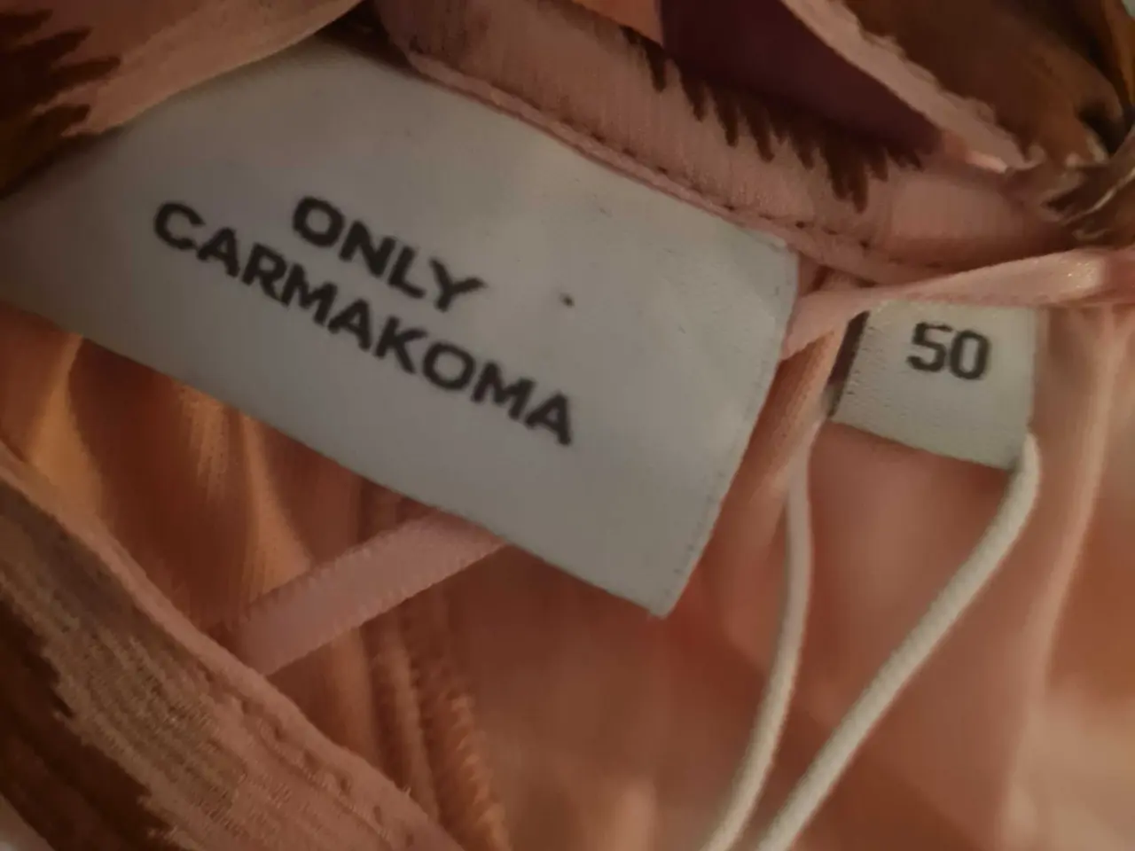 Billede 5 - kjole str 50 Only Carmakoma