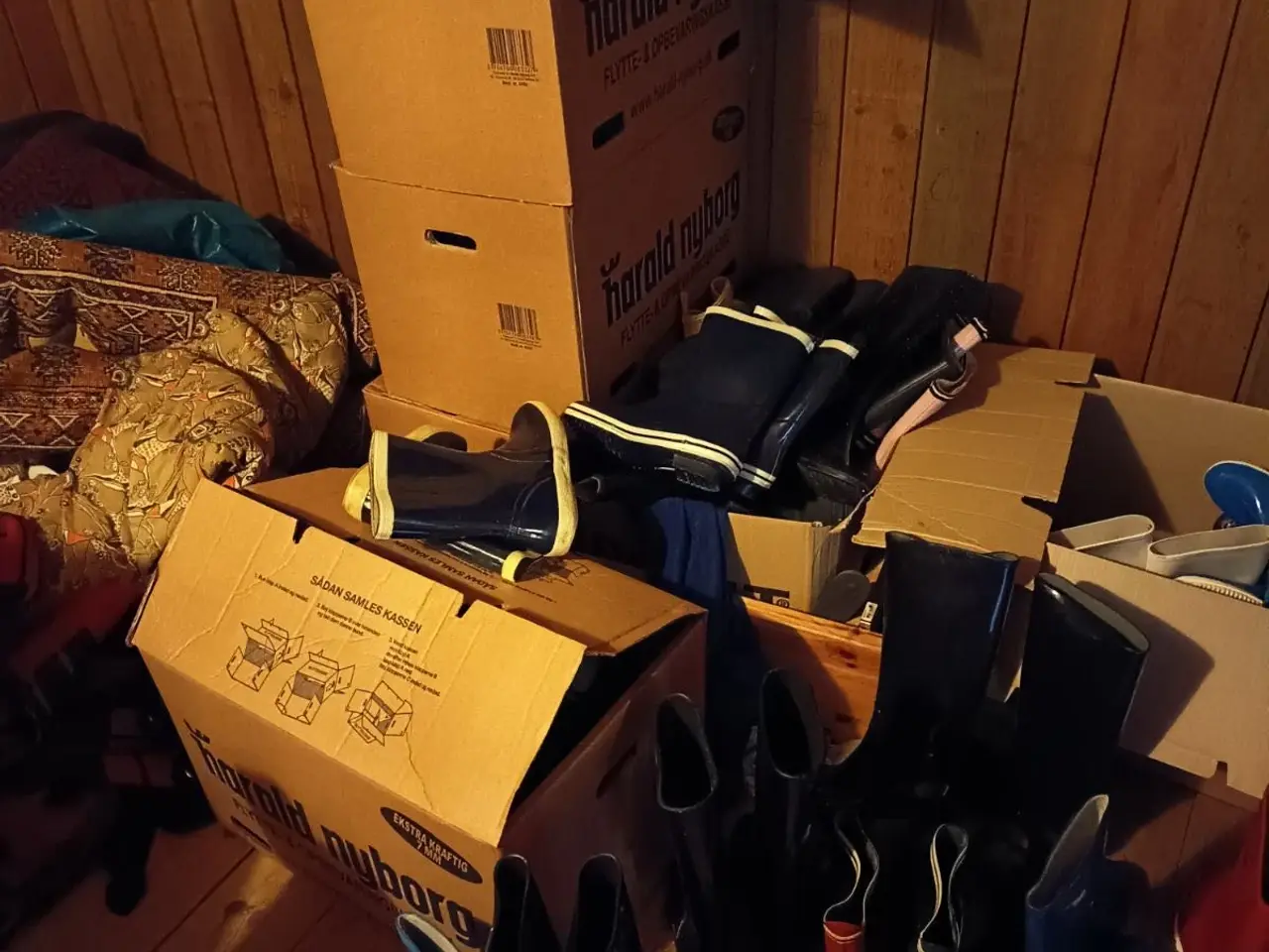 Billede 6 - En masse fra huset jeg skal af med 