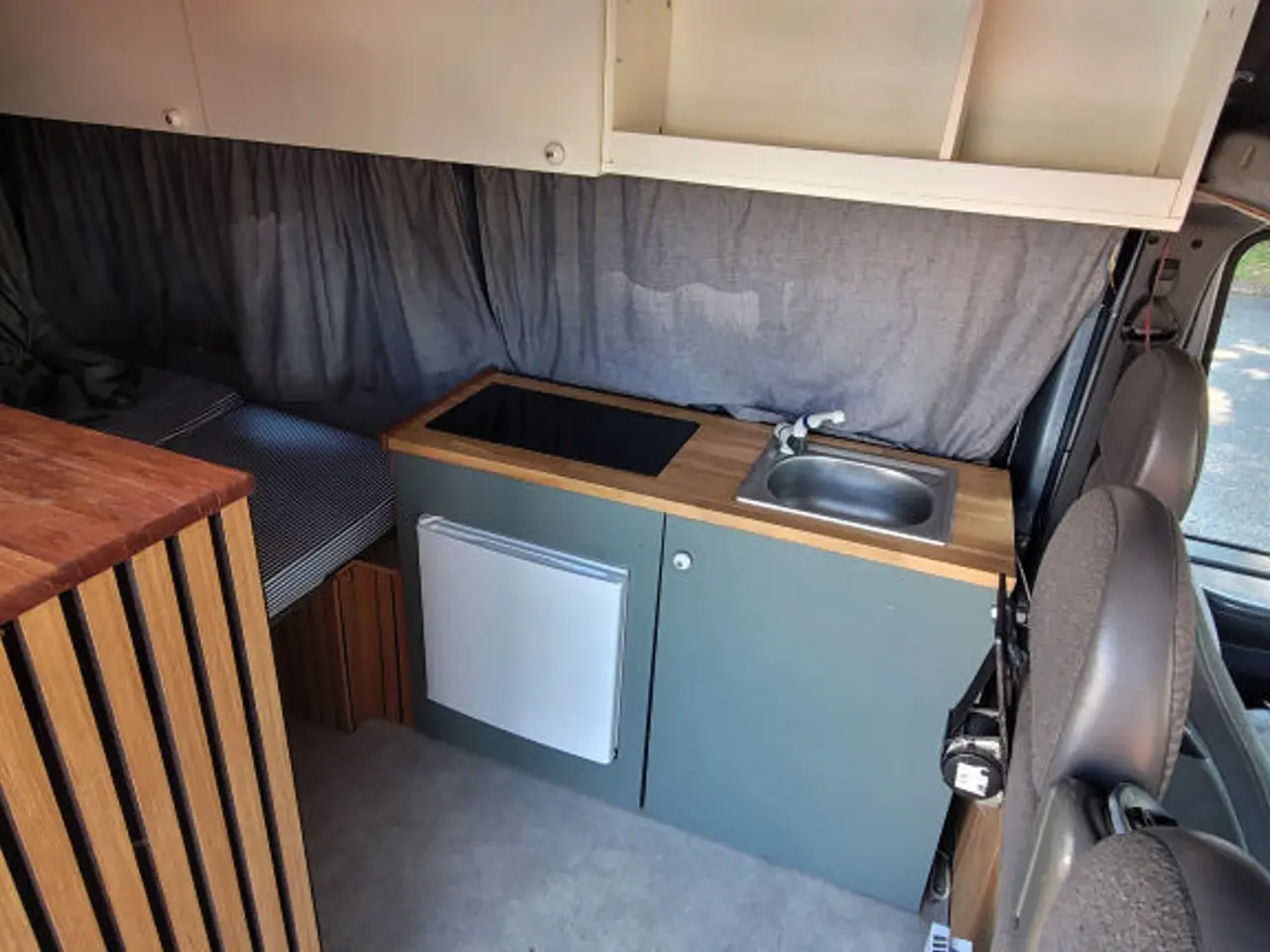 Billede 10 - Autocamper Ford transit 300, km 244.000.