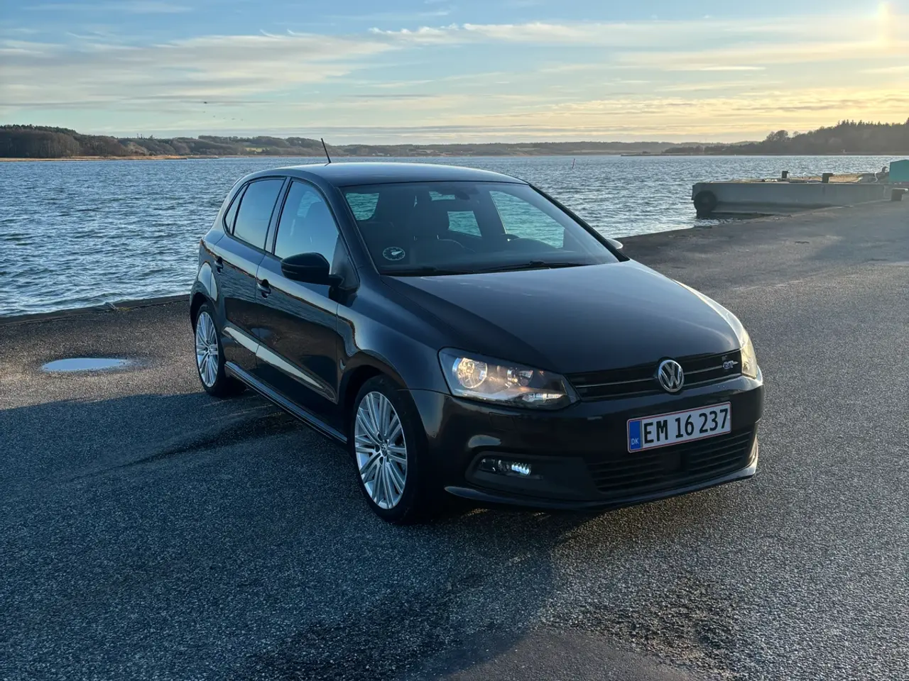 Billede 2 - Sælger denne flotte og velholdte polo BlueGT.