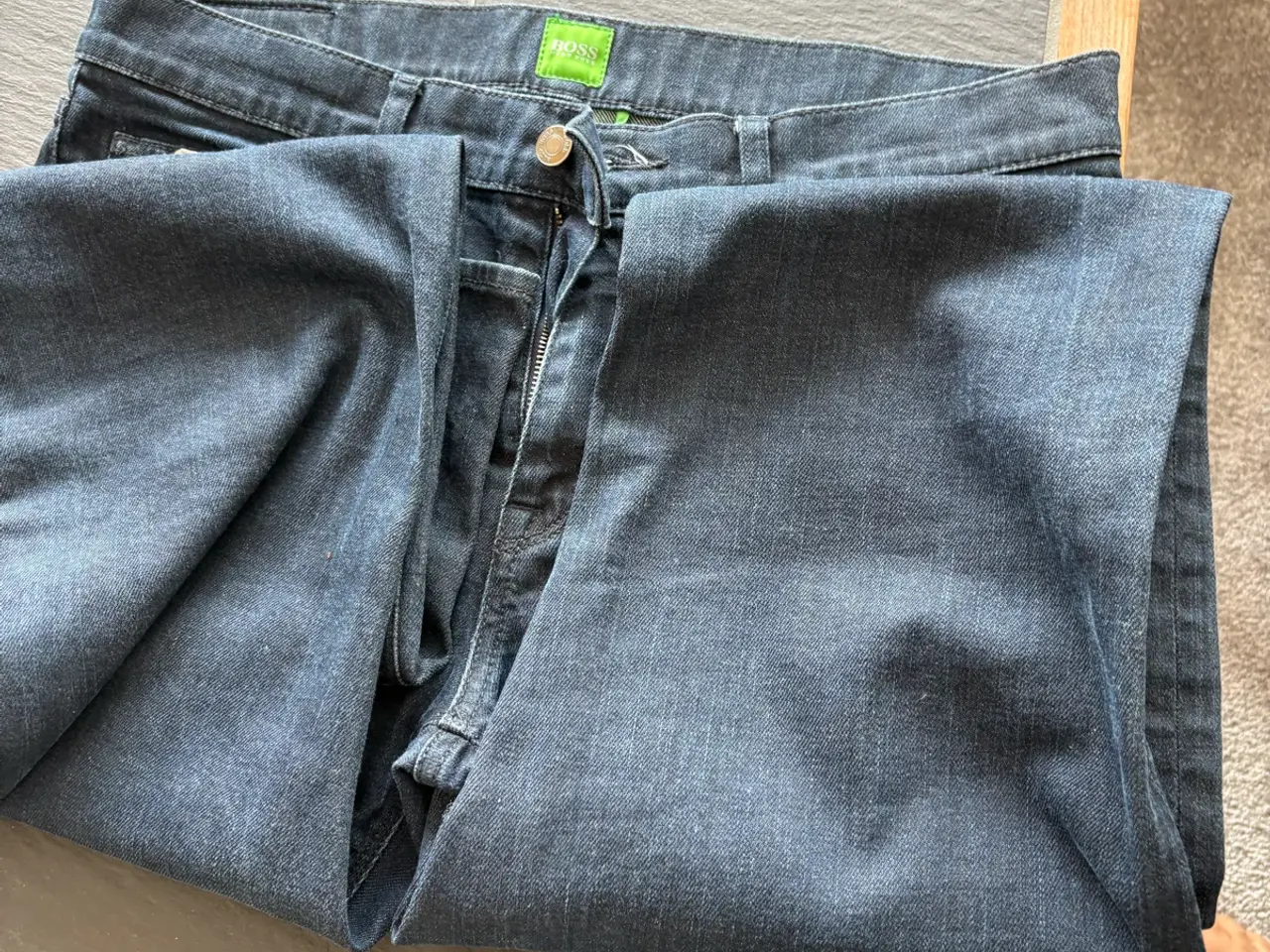 Billede 3 - Et par pæne jeans fra Boss størrelse 32/30