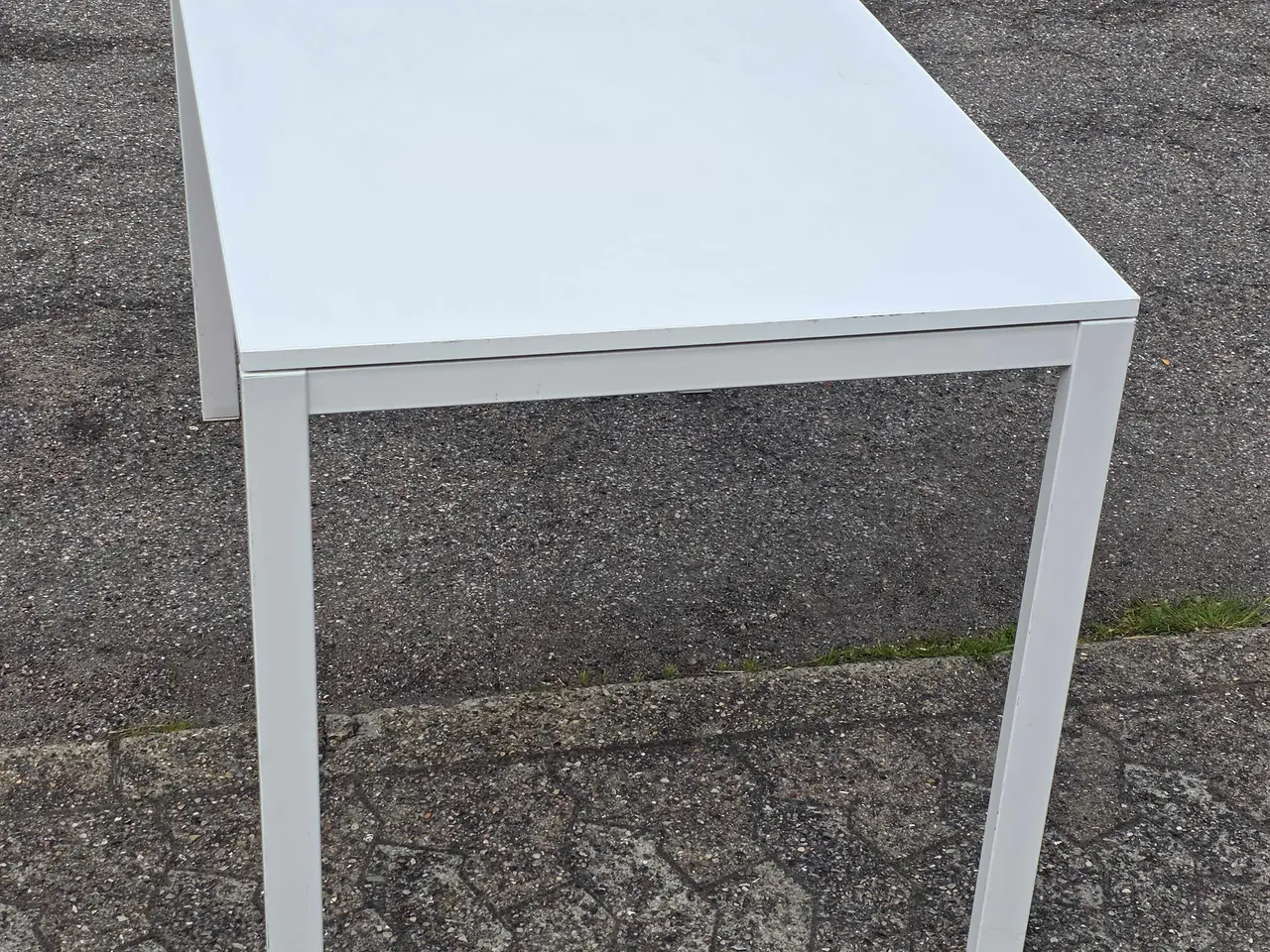 Billede 2 - Spisebord fra ikea 