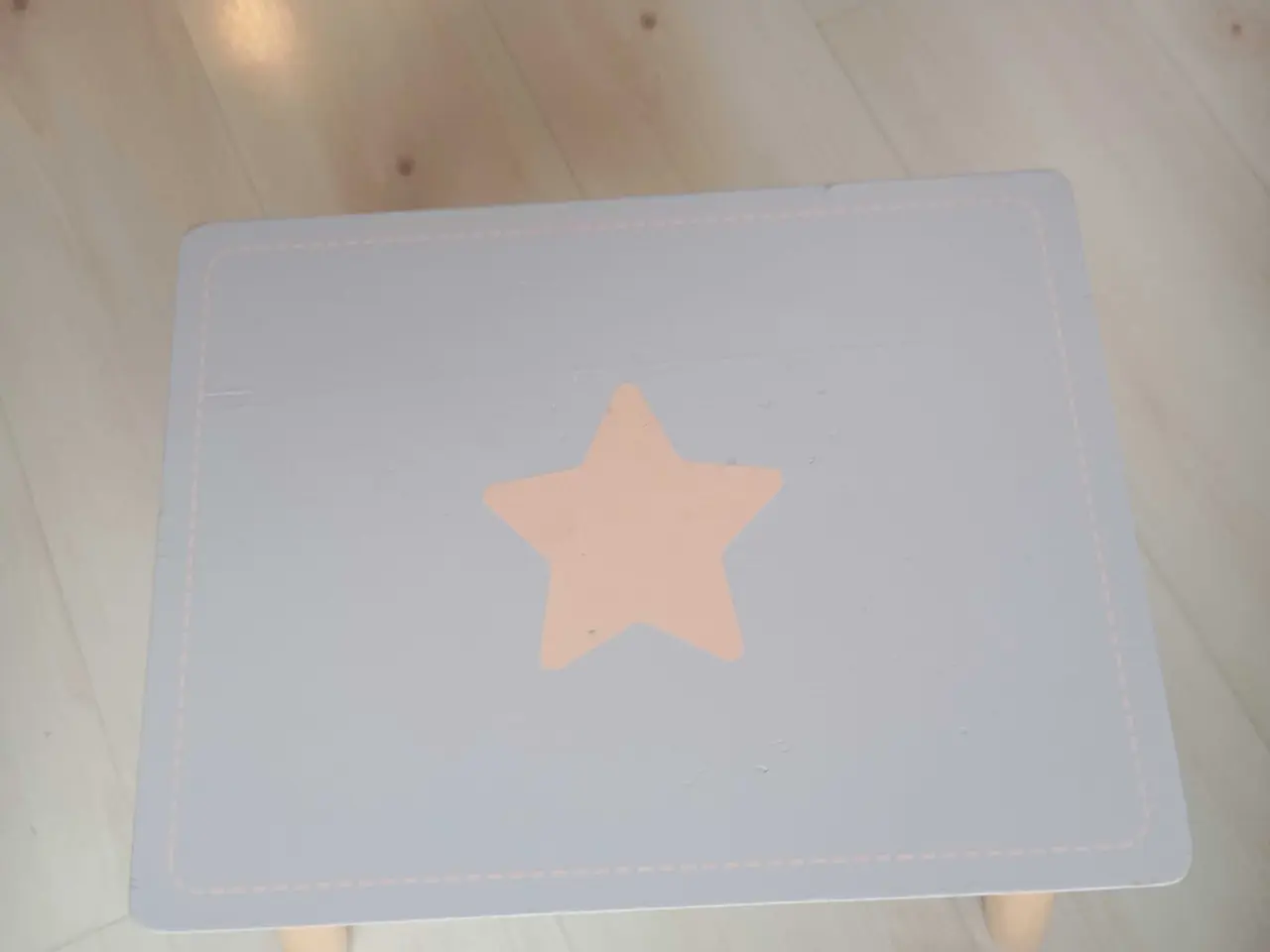 Billede 7 - Skammel / taburet / børne bord