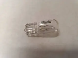 Pære 12v 5w glas sokkel