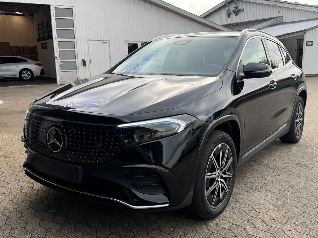 Billede 1 - Mercedes EQA250+  AMG Advance