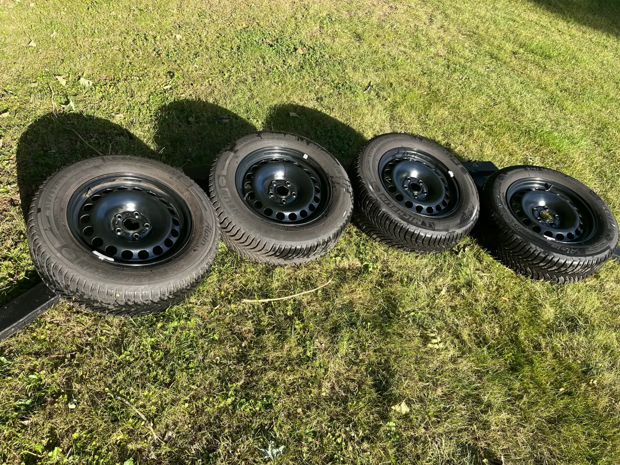 Billede 1 - 5x 112 passat fælge vinterdæk