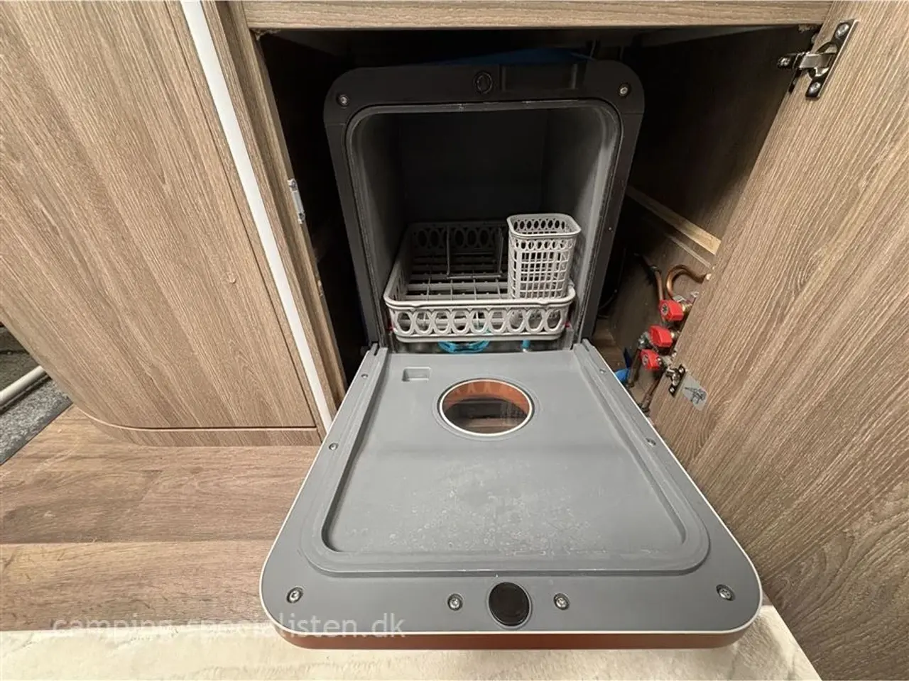 Billede 8 - 2019 - Kabe Imperial 1000 TDL E8/DL Liebhaver campingvogn - Kabe Imperial 1000 TDL KS 2019 - Se den nu hos Camping-Specialisten.dk
