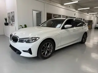 BMW 330e 2,0 Touring Sport Line aut.