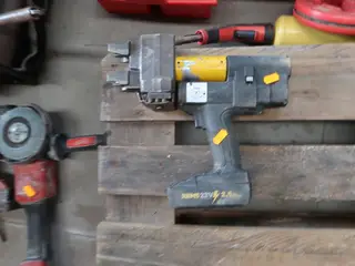 Akku axialpresse REMS med batteri