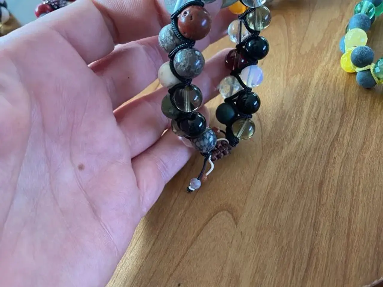 Billede 5 - Nye knyttede armbånd