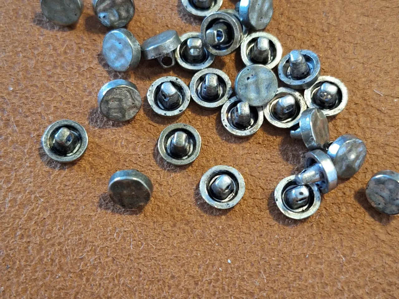 Billede 1 - Metal knapper 