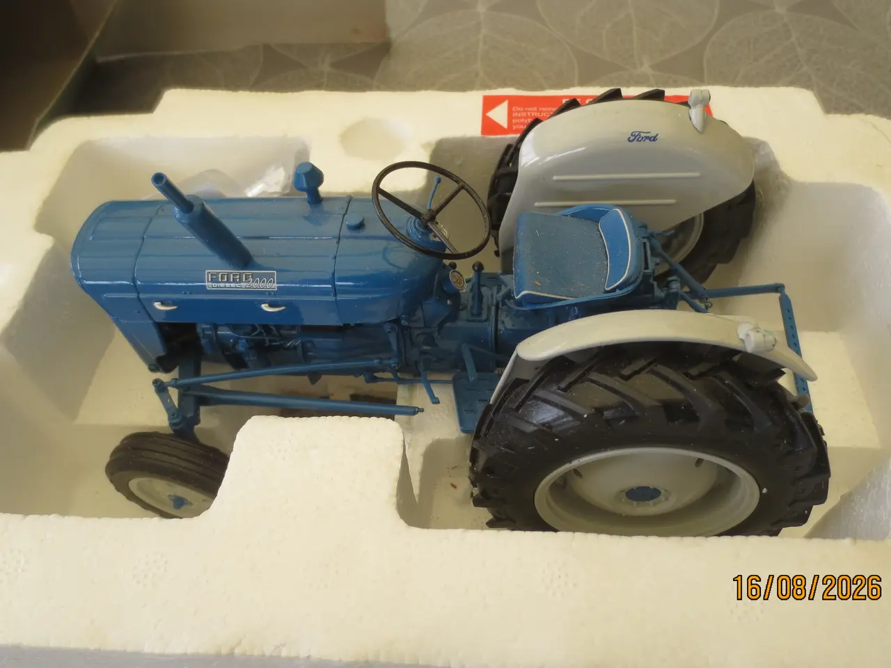 Billede 1 - 1 stk Ny Modeltraktor Fordson Super Dexta