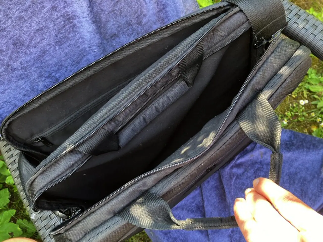Billede 2 - Computertaske med mange rum