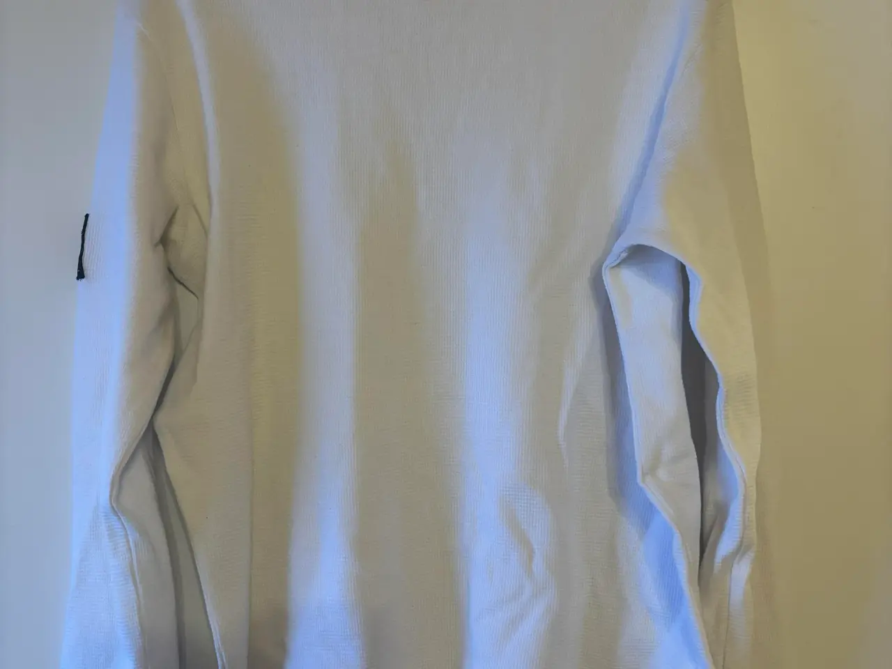 Billede 2 - Hvid Calvin Klein herretrøje