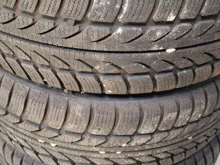 Mitsubishi carisma