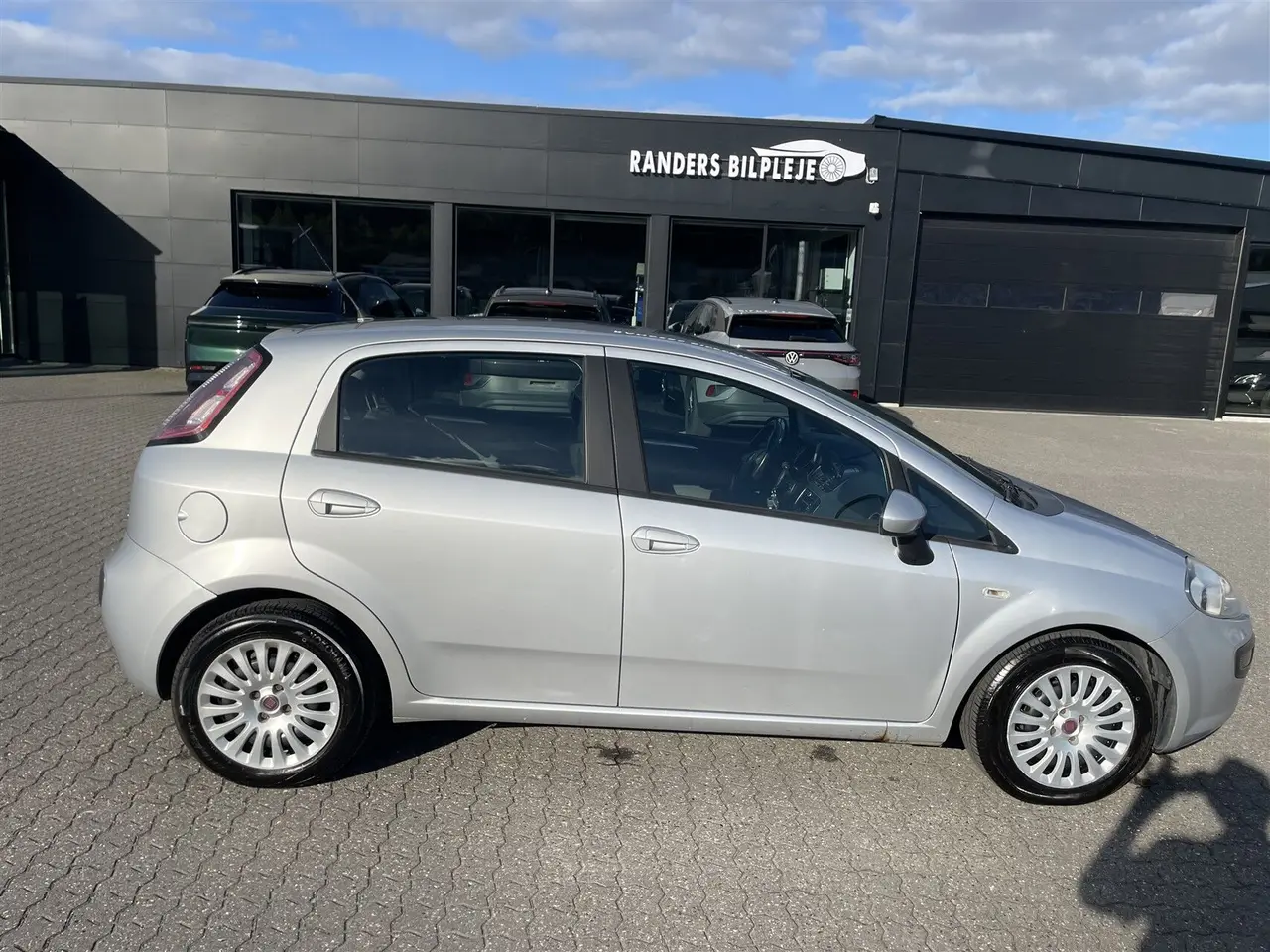 Billede 1 - Fiat Punto 1,3 MJT Evo Dynamic 74HK 5d