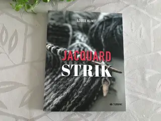 JACQUARD STRIK af Louise Klindt