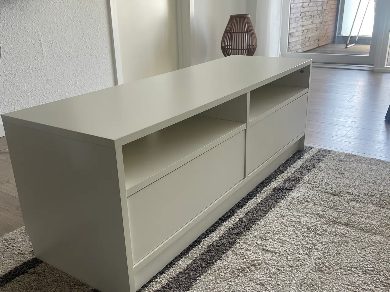 Billede 1 - Ikea TV bord