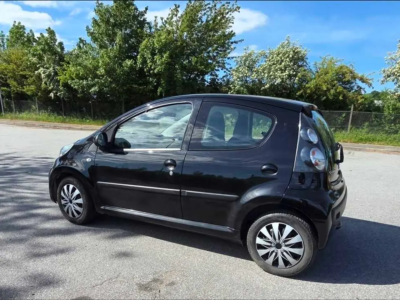 Billede 6 - Citroen C1. Med A/C og lavt km tal