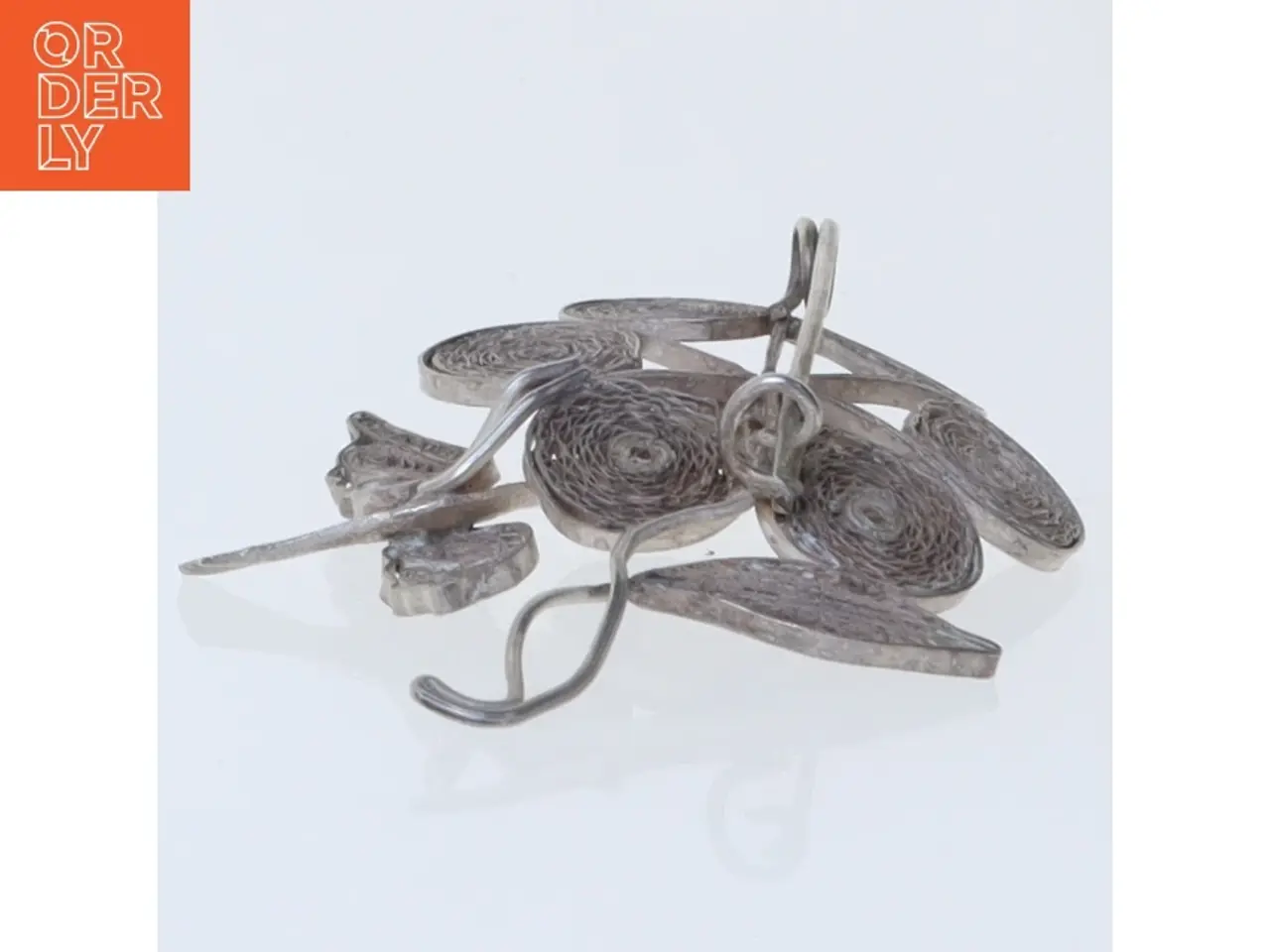Billede 4 - Dekorativ fuglebroche i sølv (str. 5 cm)
