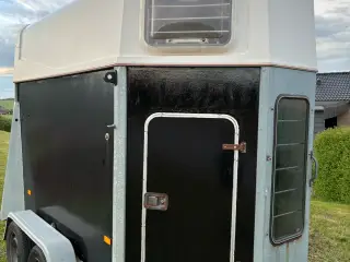 Velholdt Variant hestetrailer